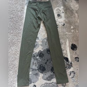 Aerie offline leggings. Olive green color. Size 0